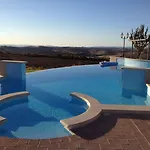 Torrenieri Da Alessandro Farm stay *