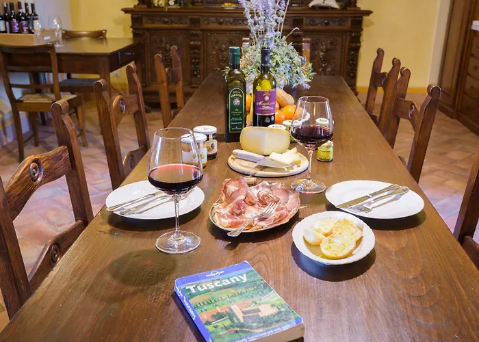 Torrenieri Da Alessandro 팜스테이 *