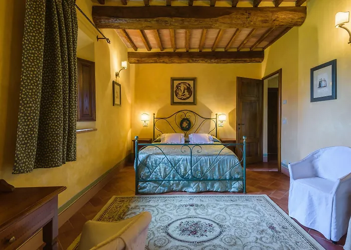 Torrenieri Da Alessandro 팜스테이 *